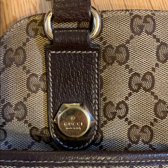 Authentic Gucci Shoulder Bag. OBO - Picture 6 of 16